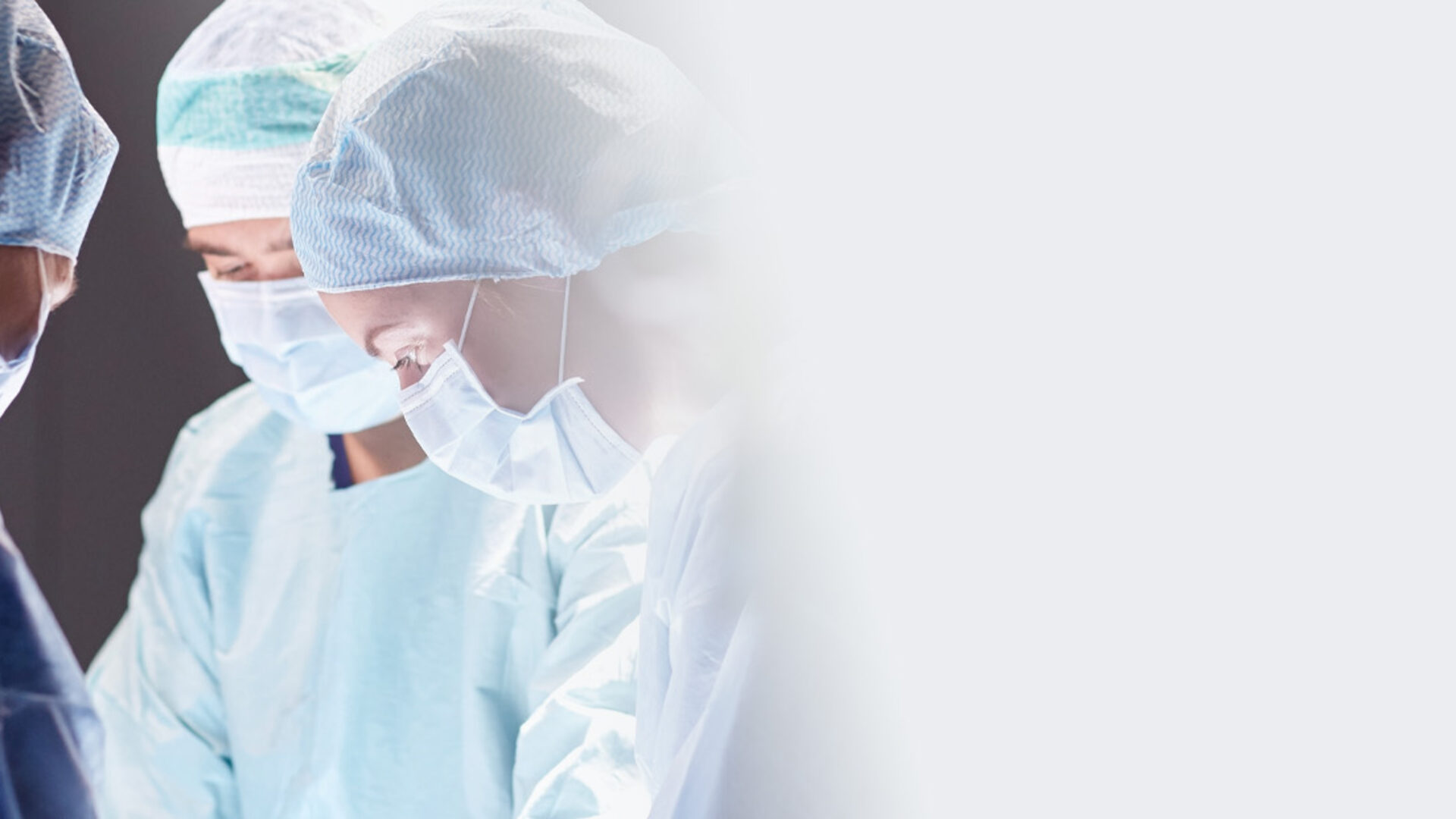 Healthcare surgical lighting